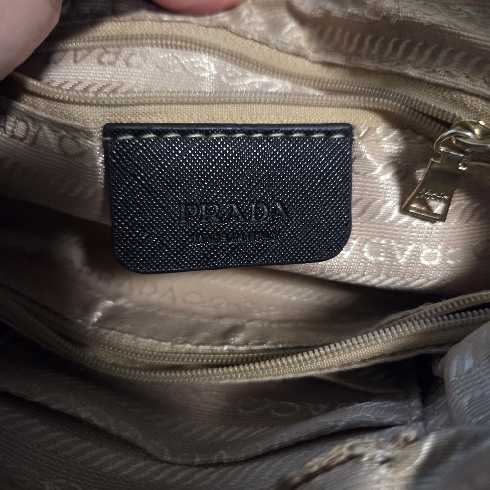 Prada Milano Zipper Detail Bag - Picture 13 of 16